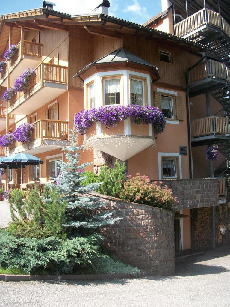 Hotel Vallechiara モエナ エクステリア 写真