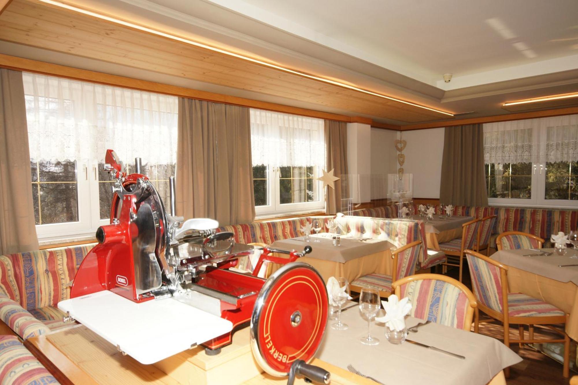 Hotel Vallechiara モエナ エクステリア 写真
